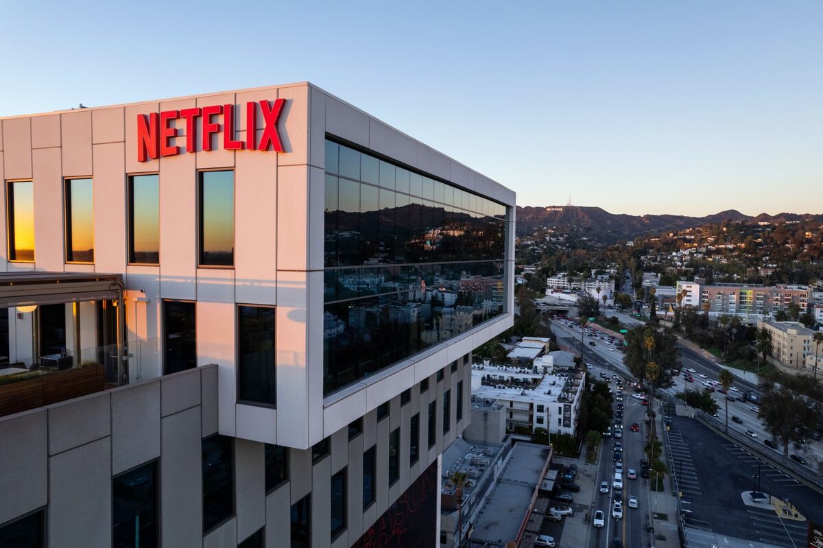 Netflix Drops Warner Bros. Bid, Leaving Paramount the Winner