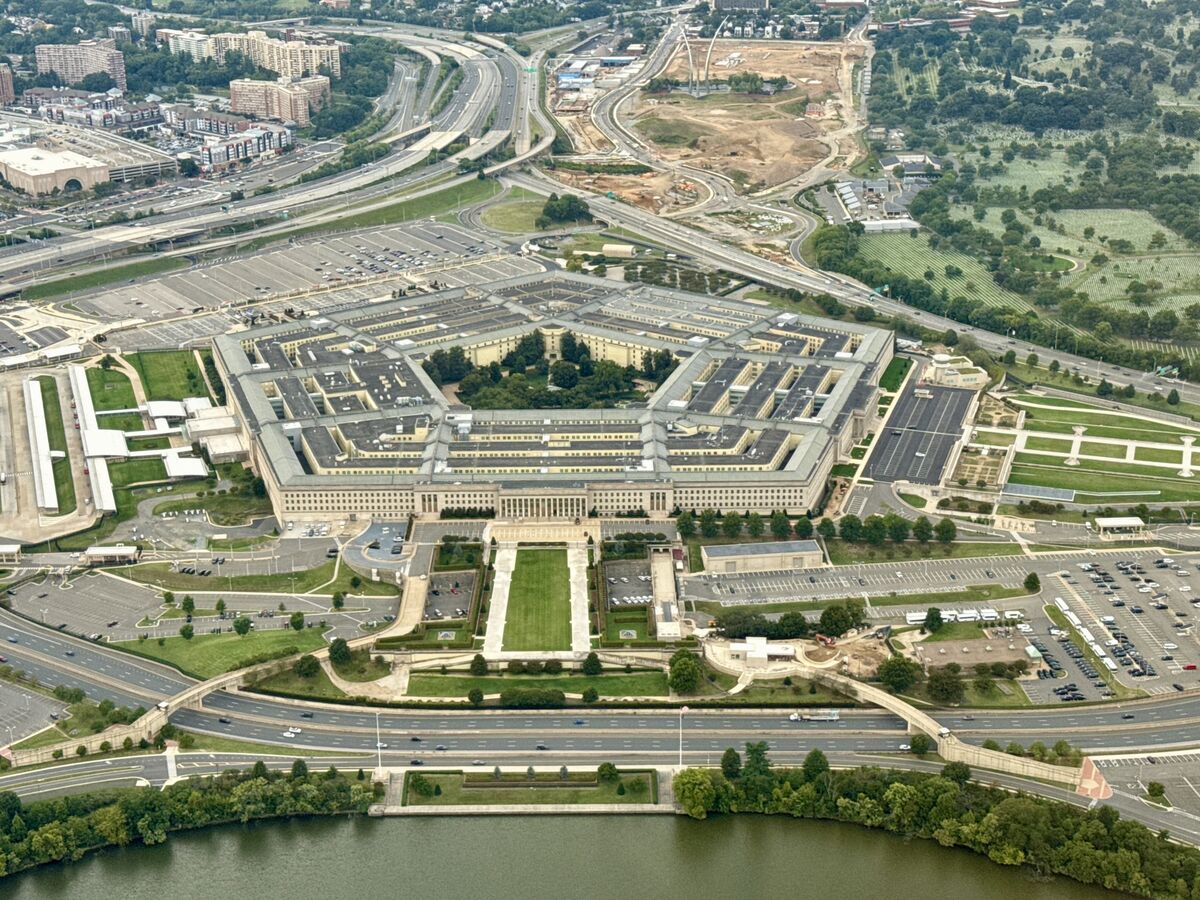 Anthropic Spurns Latest Pentagon Bid to Defuse Feud Over AI Work