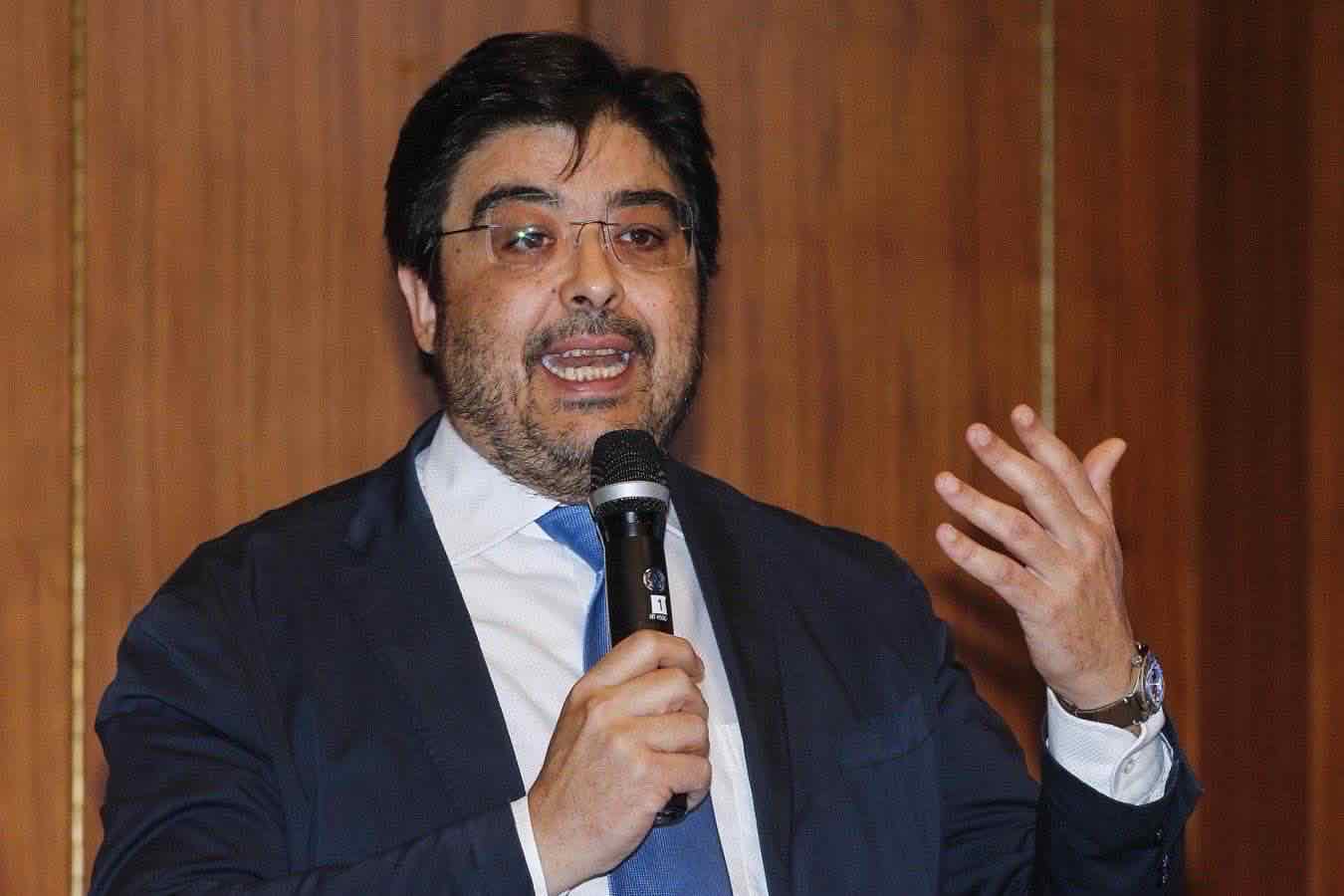 La Rai ripesca Auro Bulbarelli per la cerimonia di chiusura delle Olimpiadi, chi ci sarà con lui: la mossa dopo le polemiche per le gaffe di Petrecca