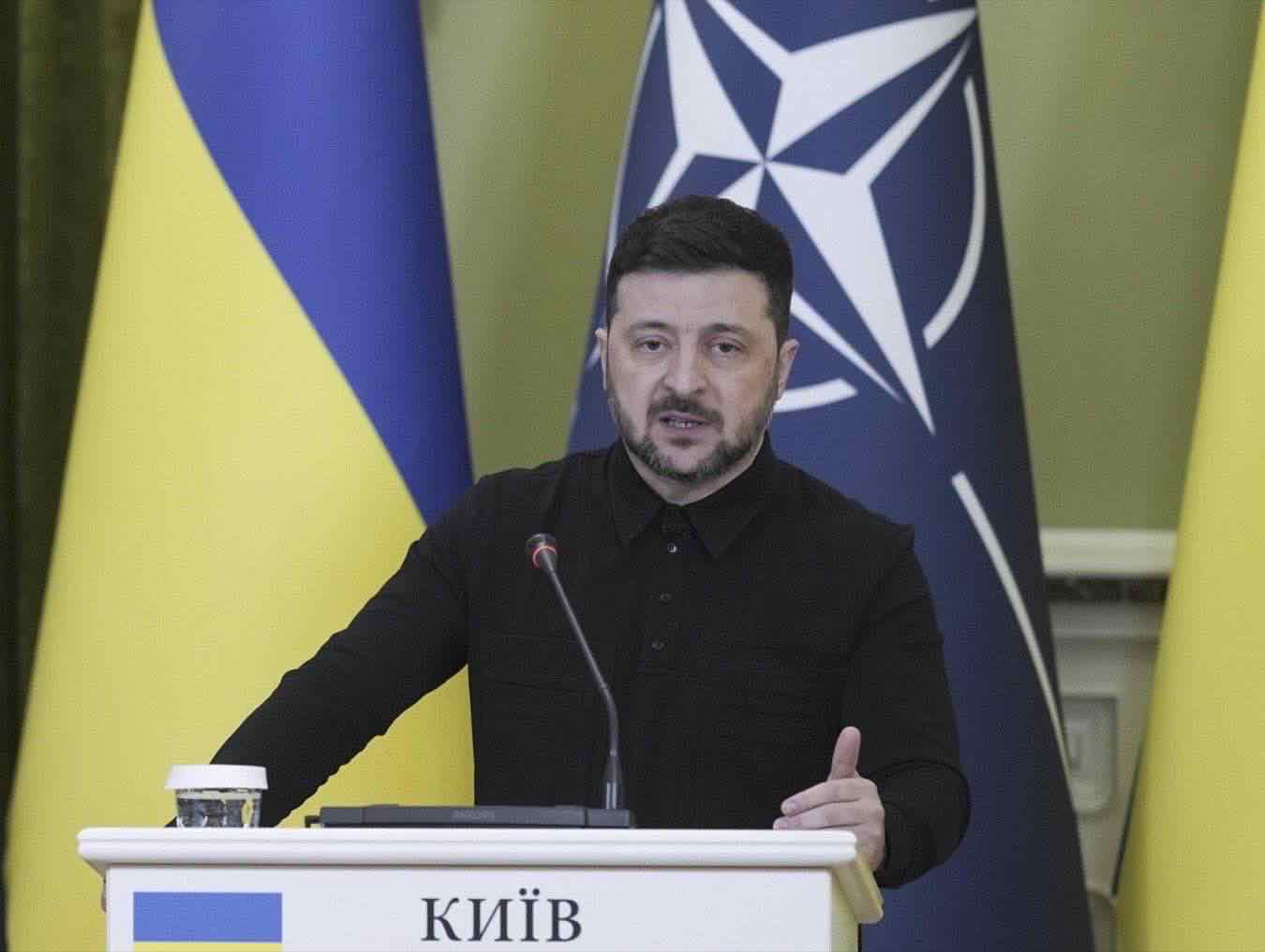 Zelensky: «Oggi sono 4 anni da quando Putin avrebbe dovuto prendere Kiev in 3 giorni» - Il video