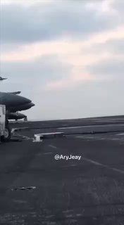 Un aereo americano F/A-18F si è schiantato