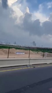 🇮🇷🇮🇱La raffineria di petrolio di Haifa dopo un attacco da parte dell'Iran.