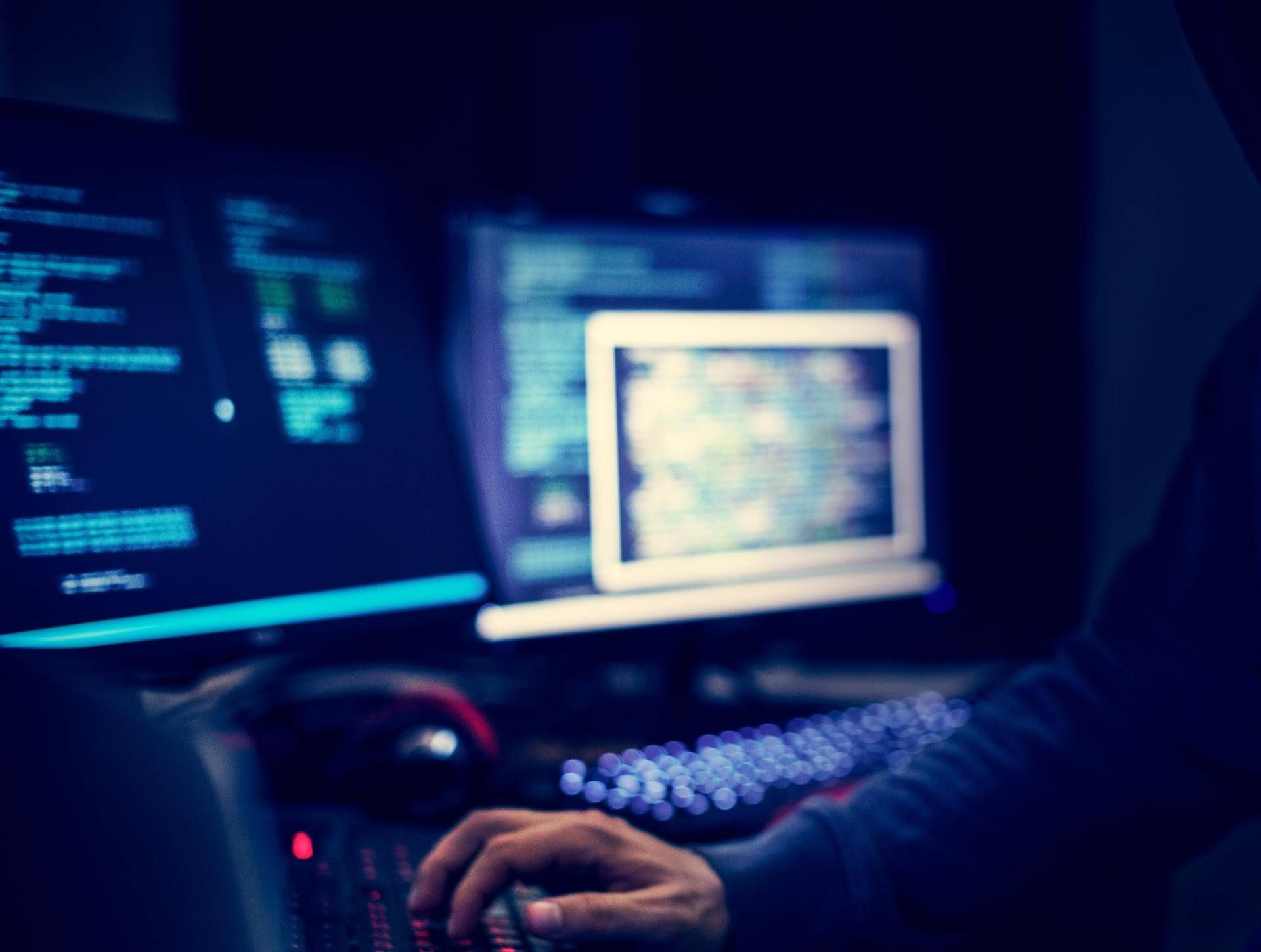 Guerra Iran, si combatte anche online: gli hacker al servizio di Teheran