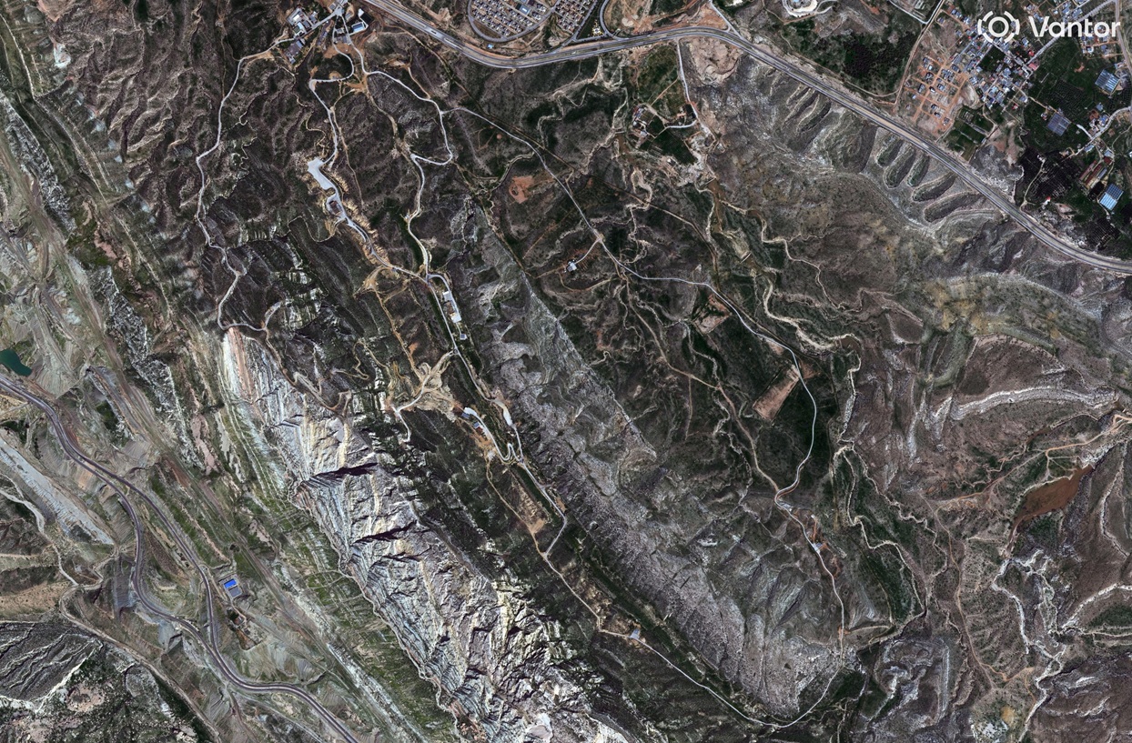 L'Iran attacca una petroliera Usa. Pezeshkian: «Non ci arrenderemo a Usa e Israele» - La diretta