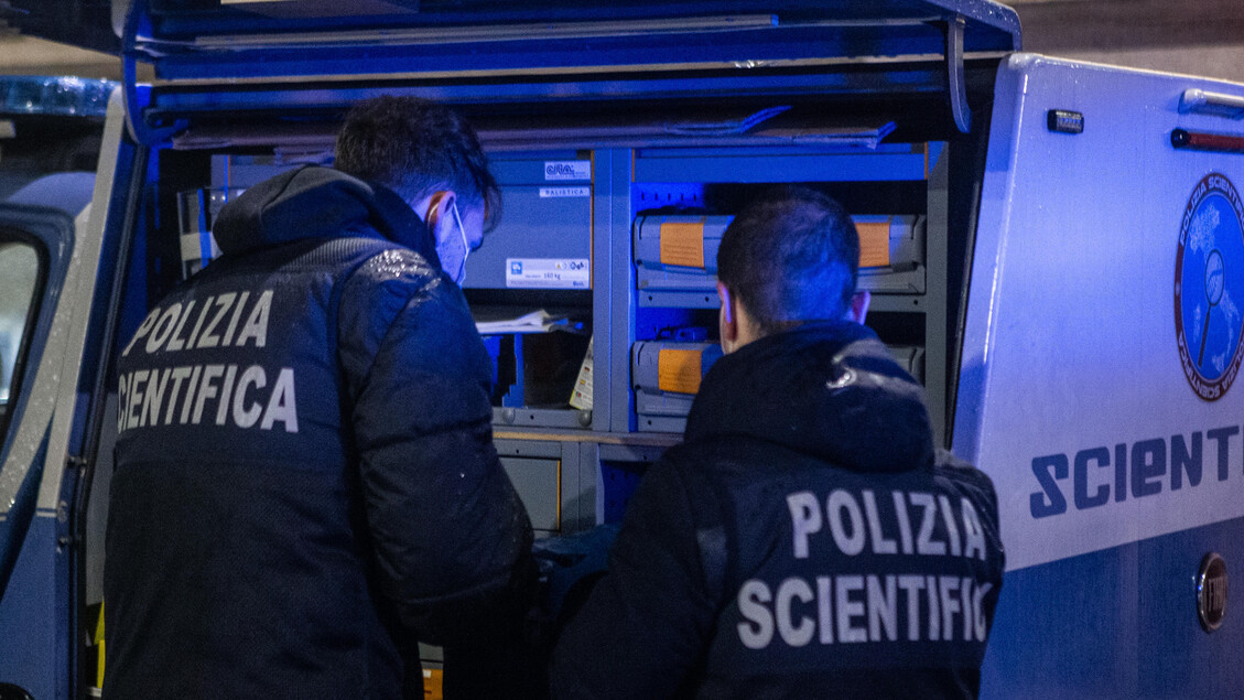 Uomo morto in strada per ferite da accoltellamento a Padova - Ultima ora - Ansa.it