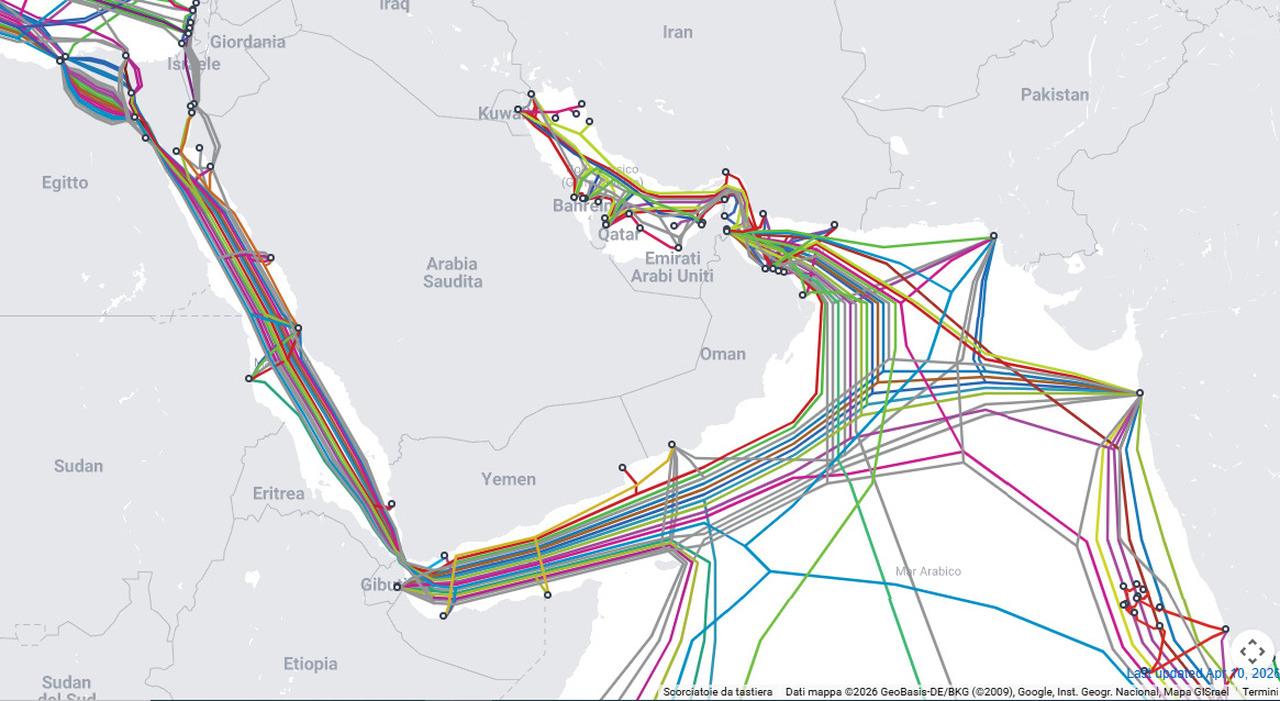 Hormuz, l'Iran minaccia l'attacco ai cavi sottomarini: rischio blackout di internet e sistemi bancari