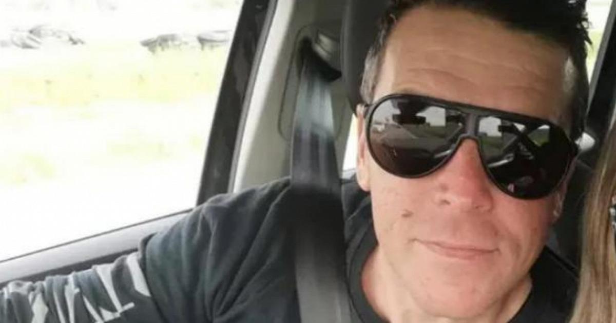 Muore davanti al figlio, aggredito da un “branco” di giovanissimi ubriachi. Tre fermi