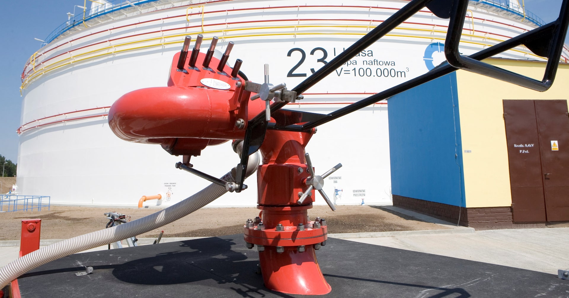 Exclusive: Russia to halt Kazakhstan's oil flows to Germany via Druzhba, sources say