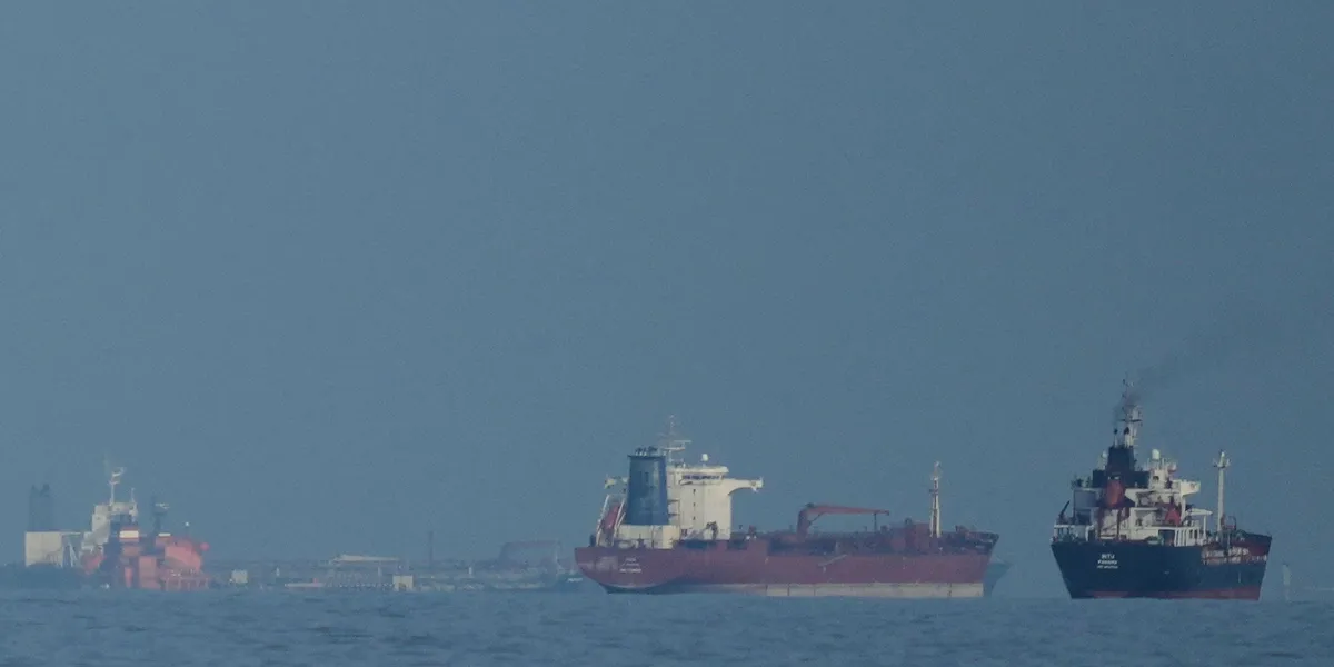 Kuwait extends force majeure on oil exports - report