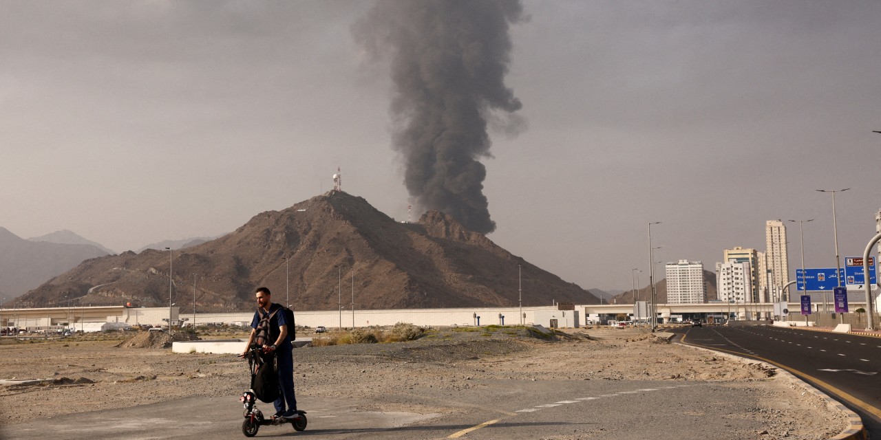 Exclusive | U.A.E. Wants to Force Hormuz Open and Is Willing to Join the Fight