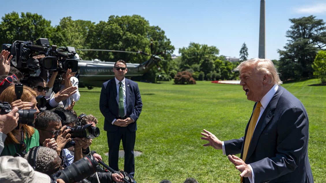 Trump attacca i media, 'chi dice che l'Iran sta vincendo è un traditore' - Ultima ora - Ansa.it