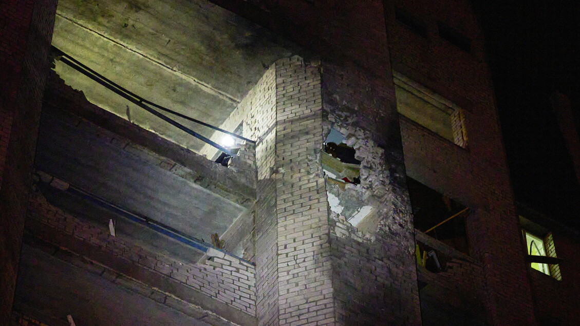 "In Romania un edificio colpito da un drone russo". Von der Leyen: "Mosca ha superato un altro limite". Crosetto: "Intollerabile escalation" - Notizie - Ansa.it