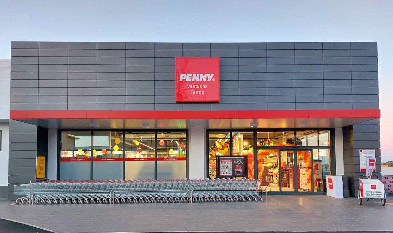 Dopo Carrefour, anche Penny Market valuta di lasciare l'Italia: cosa succederà ai 500 negozi della catena di discount