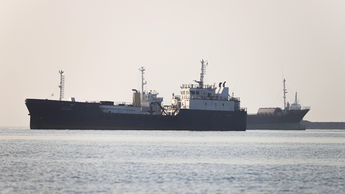 'Petroliere iraniane oltrepassano la zona di blocco Usa, è la prima volta in 2 mesi' - Notizie - Ansa.it
