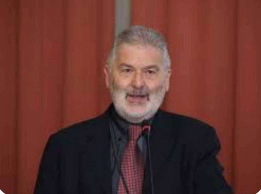 Reintegro dei medici no vax, Marinoni: “È indegno, offende i bergamaschi morti per il Covid”
