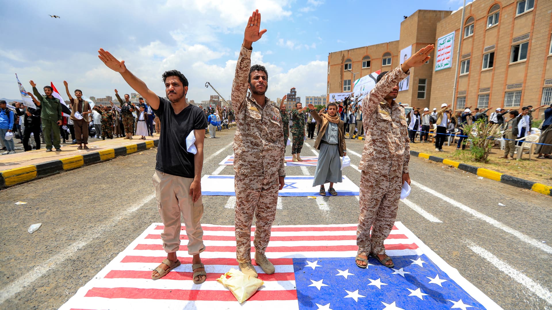 Houthis claim strikes on Saudi Arabian oil tankers as Rubio says Iran not ready to make a deal