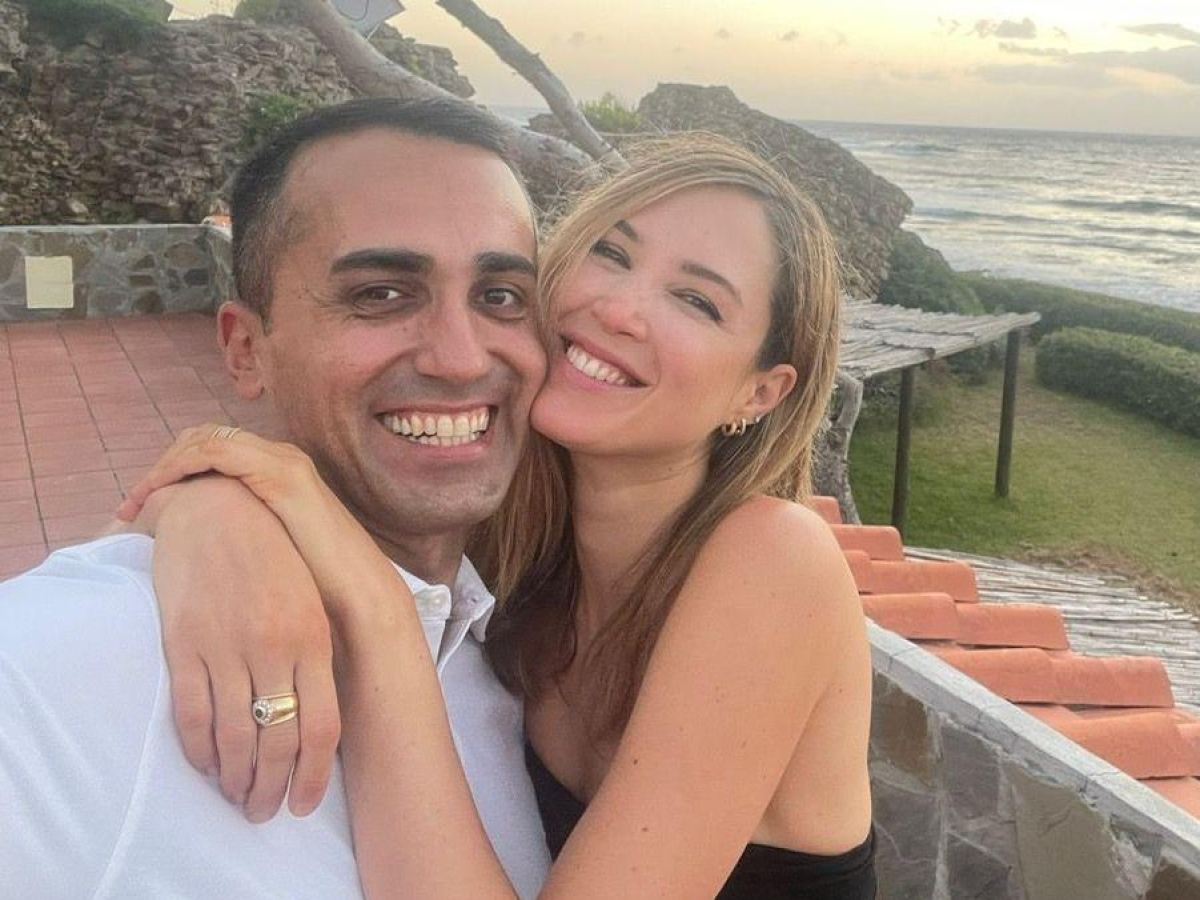 Luigi Di Maio: «Pensavo di fare il premier e poi ho perso tutto. La svolta? Alessia, sua figlia Amylia e nostro figlio Gabriel. Non ho più sentito Di Battista»