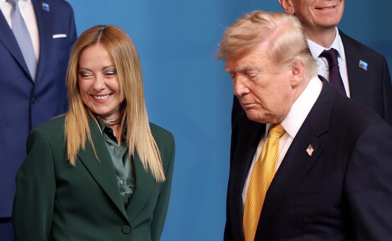 Meloni: «Rispettiamo gli impegni della Nato ma alle nostre condizioni». E su Trump: «Non mi pento di nulla» - Il video