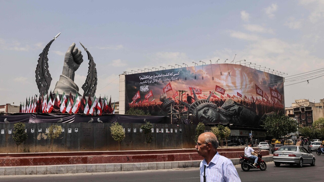 Tornano i raid Usa in Iran, attacco su Larak. Teheran prende di mira le basi americane - Notizie - Ansa.it