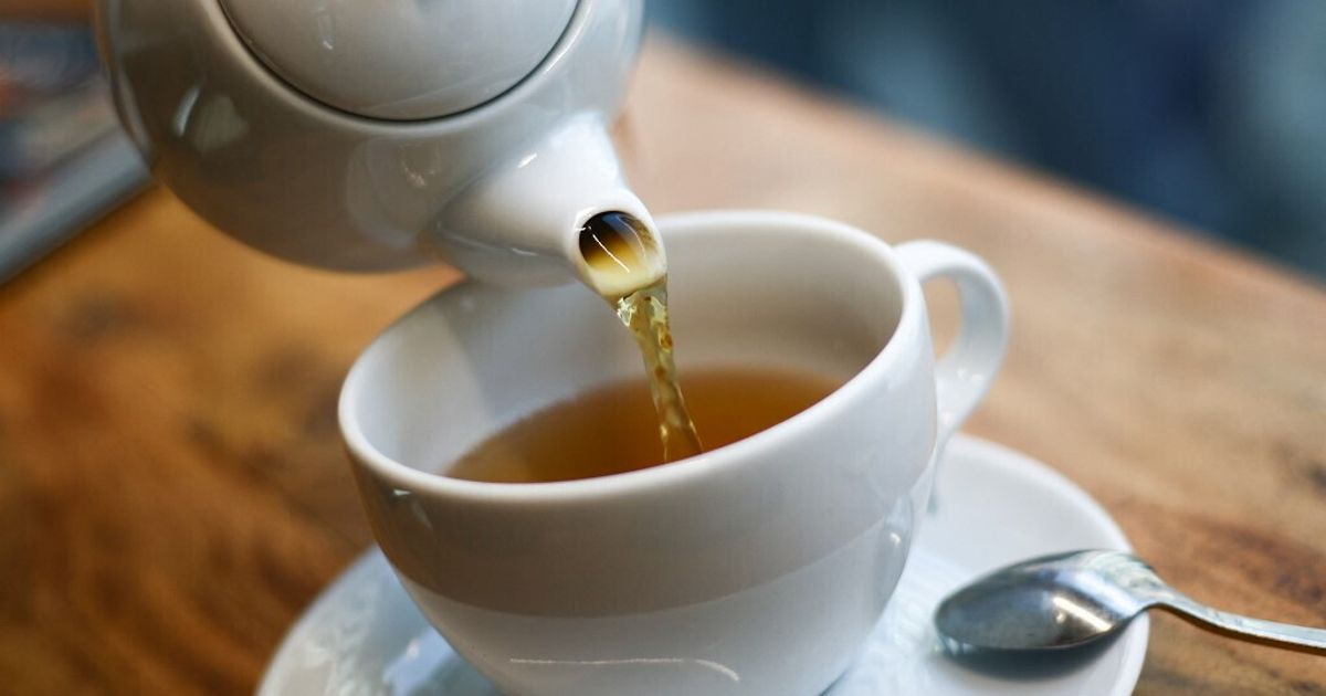 Caffè e tè troppo caldi aumentano rischio di tumore all'esofago