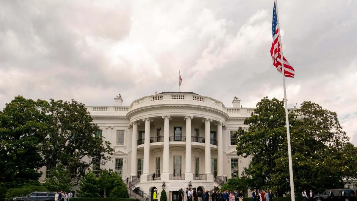 GEO-FINANZA | "L'anomalia Trump indebolisce gli Usa, l'Europa è sempre più a rischio"