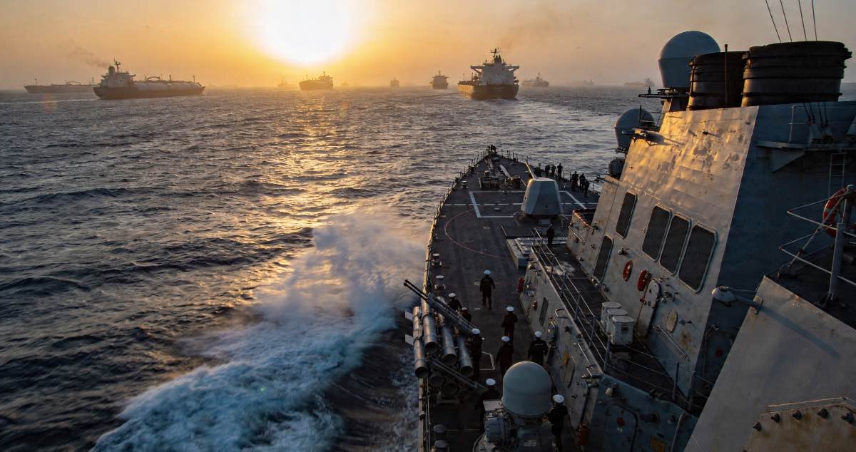 Hormuz: coordinamento strategico USA-Arabia Saudita-Emirati