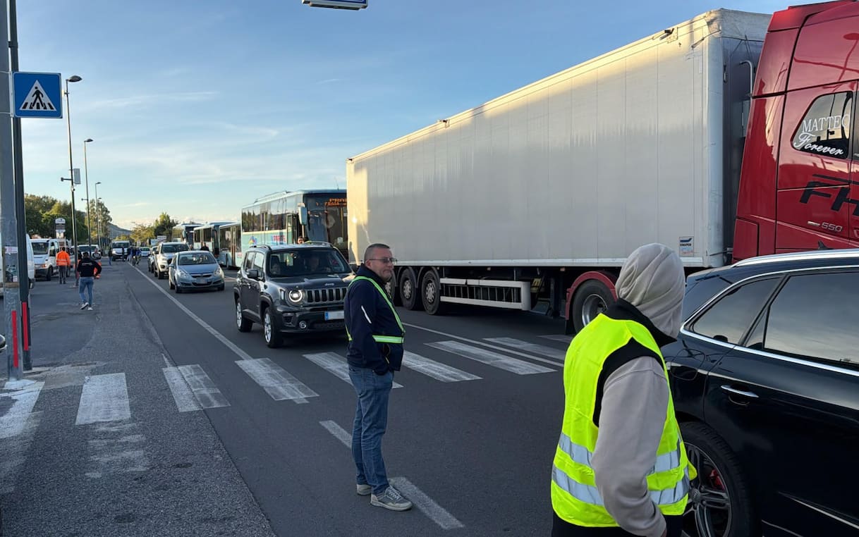 Proteste in Italia, benzina e supermercati a rischio: cosa sta succedendo