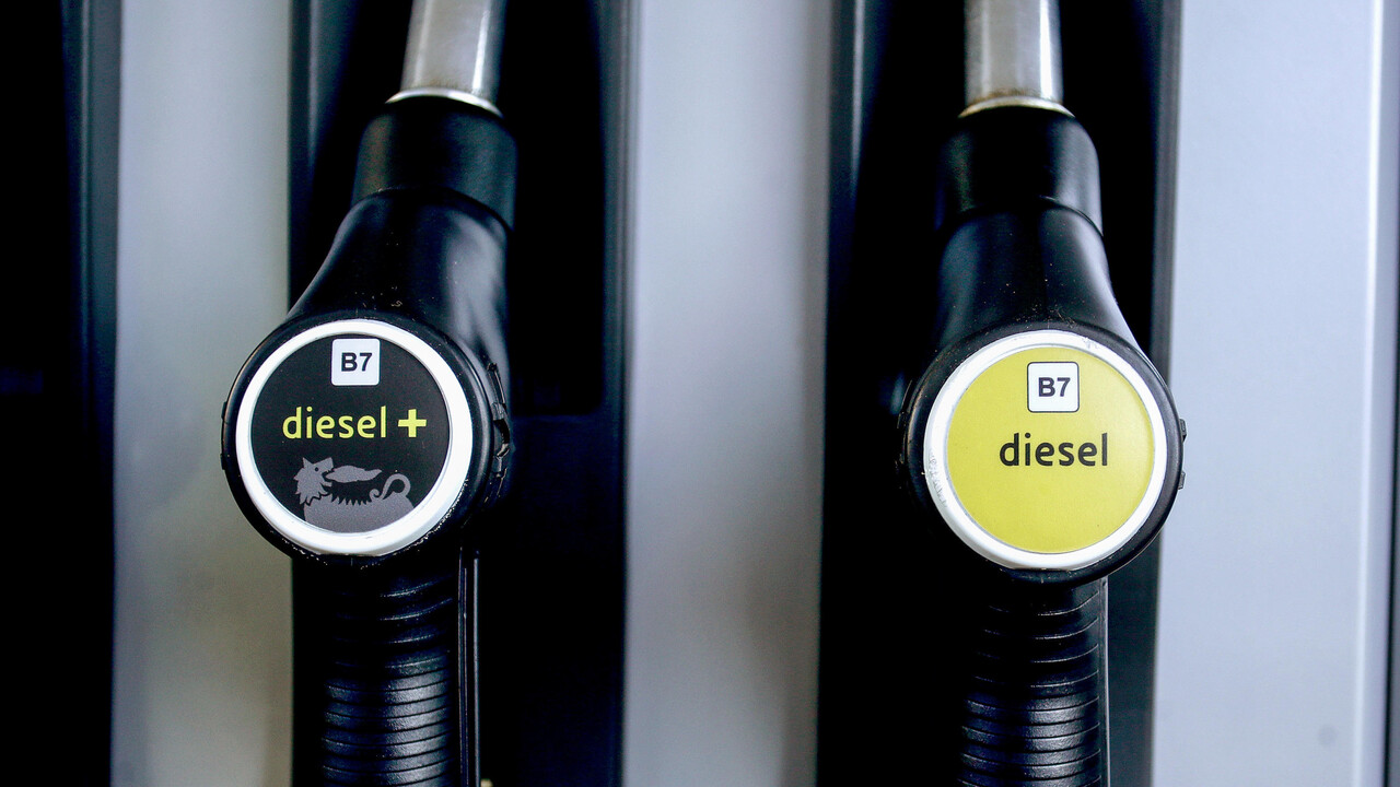 Nuovo taglio accise fino al 7 novembre, circa 4,9 centesimi sul gasolio - Ultima ora - Ansa.it